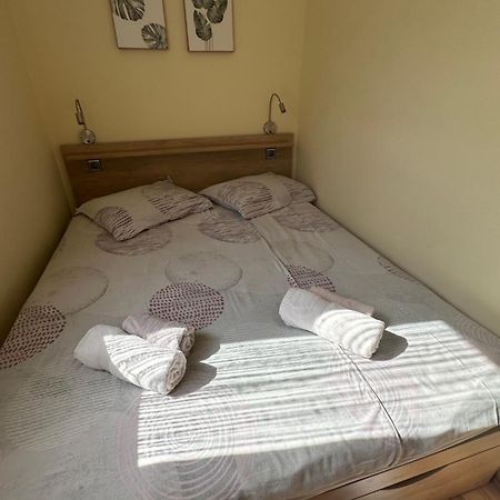 Apartmani Dora I Kati Orebić Εξωτερικό φωτογραφία